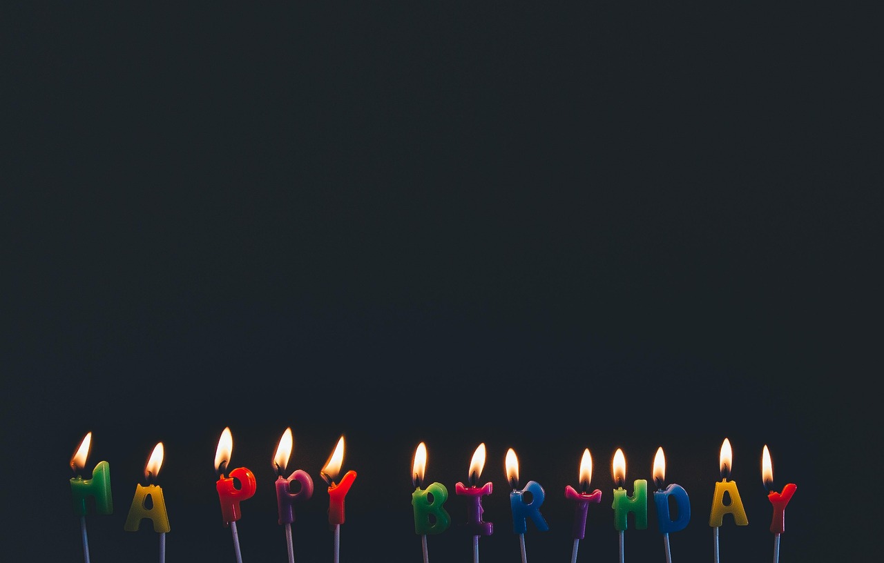한교동 생일카페